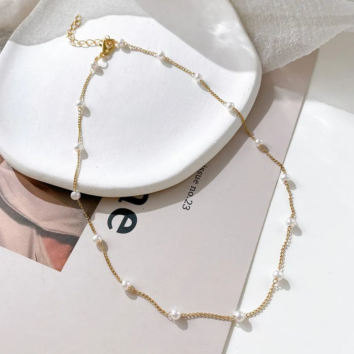 Golden Elegance Pearl Choker